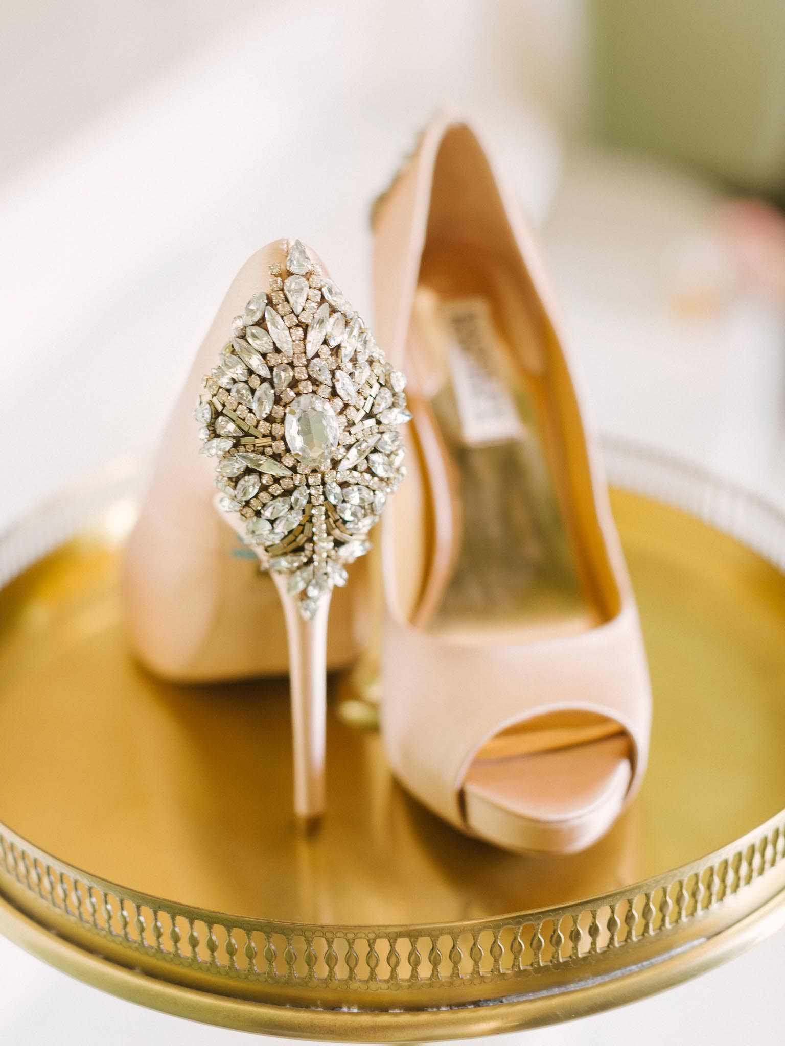 Garderobe Evolueren rots The Top Designers of Wedding Shoes (with photos) // Wedding Blog